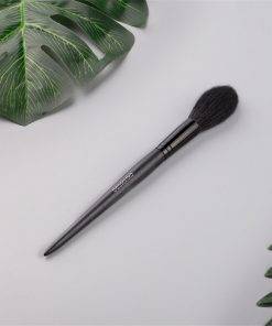 1 Pieces Goat Hair Long Handle Face Makeup Highlighter Blending Brush Blush Brush Concealer Brush Beauty Makeup Tools & Accessories Health & Beauty Makeup 